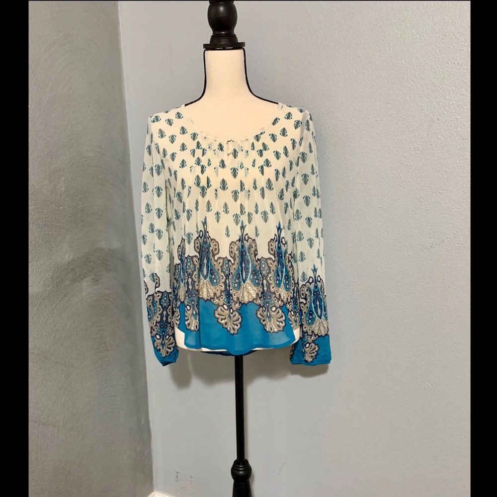NWT Blu Pepper Flowy Blouse